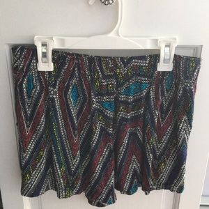 Cute patterned shorts!